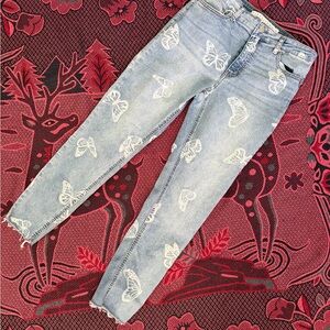 Tinseltown Light Blue Skinny Jeans with White Butterfly Print
